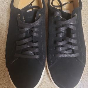 Cole haan shoe sneaker